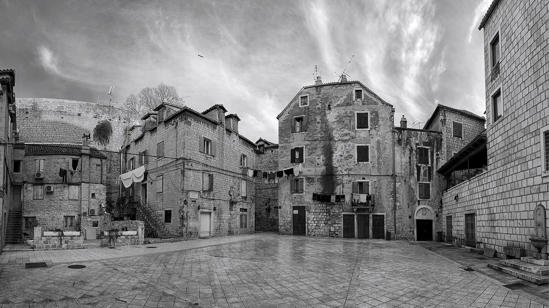 City Center & Palace